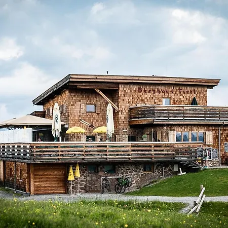 Berghaus Tirol *