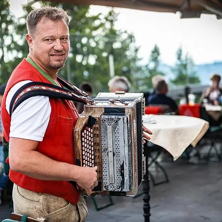 Berghaus Tirol Gasthof *